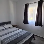 Oura - Large - Private Pool - 5 Bedrooms * אלבופיירה