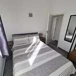 וילה Oura - Large - Private Pool - 5 Bedrooms אלבופיירה