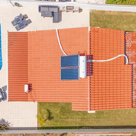 Oura - Large - Private Pool - 5 Bedrooms וילה