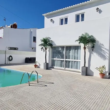 Oura - Large - Private Pool - 5 Bedrooms