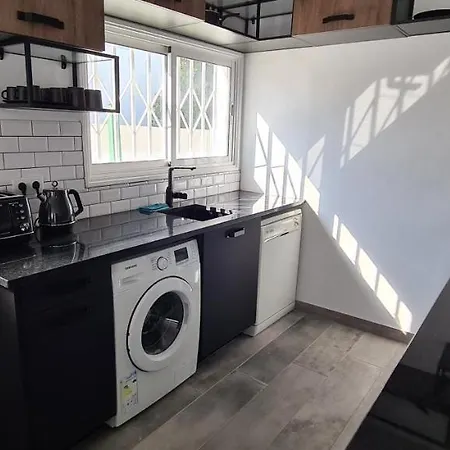 Oura - Large - Private Pool - 5 Bedrooms Villa Albufeira