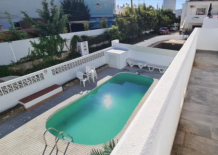 فيلة Oura - Large - Private Pool - 5 Bedrooms