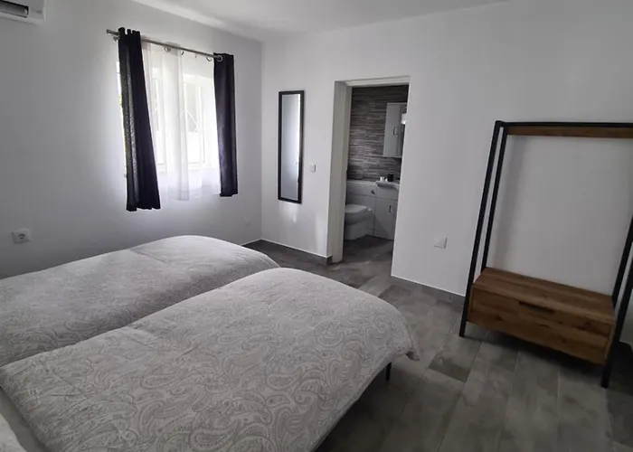 فيلة Oura - Large - Private Pool - 5 Bedrooms