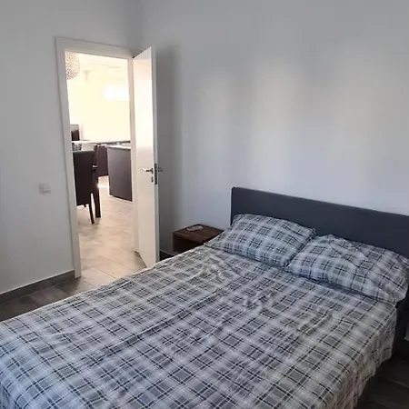 Villa Oura - Large - Private Pool - 5 Bedrooms